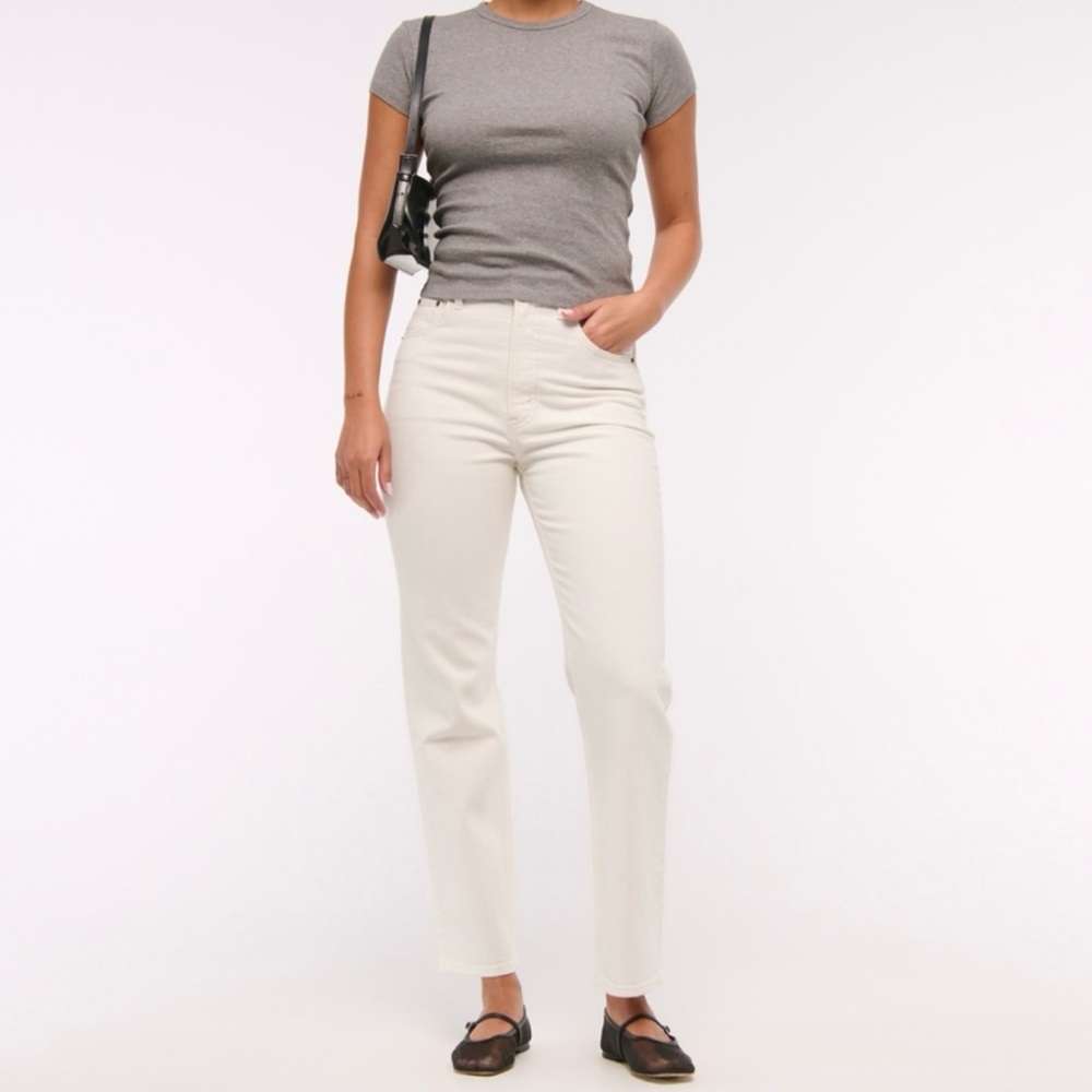 Abercrombie Ultra High Rise Straight Jeans